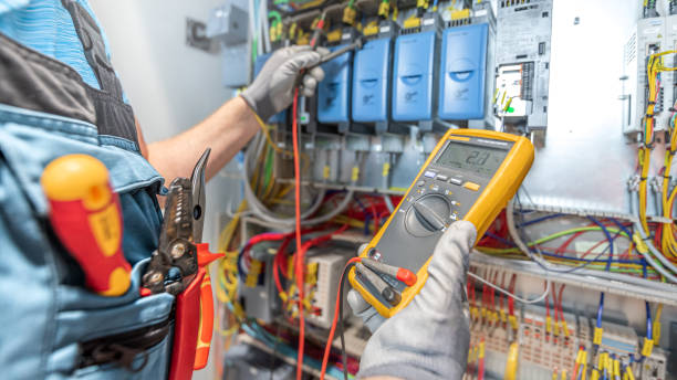 Best Electrical Installation Contractor  in Farmington, IL